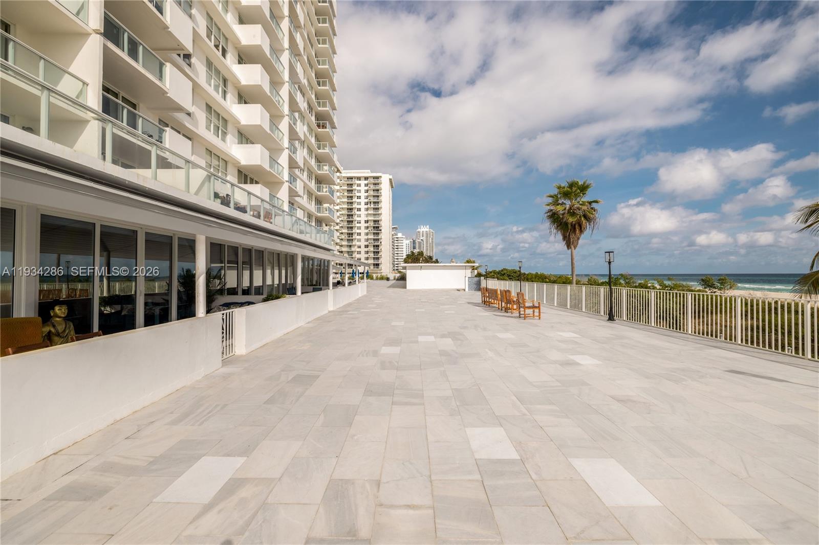 5601 Collins Ave # 1019