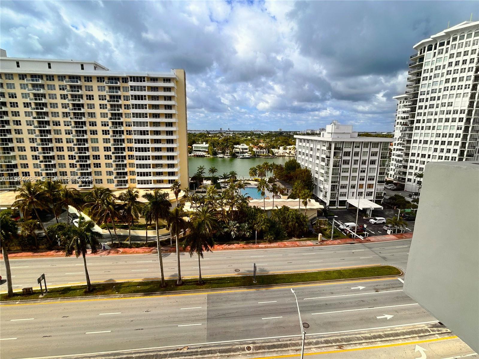 5601 Collins Ave # 1019