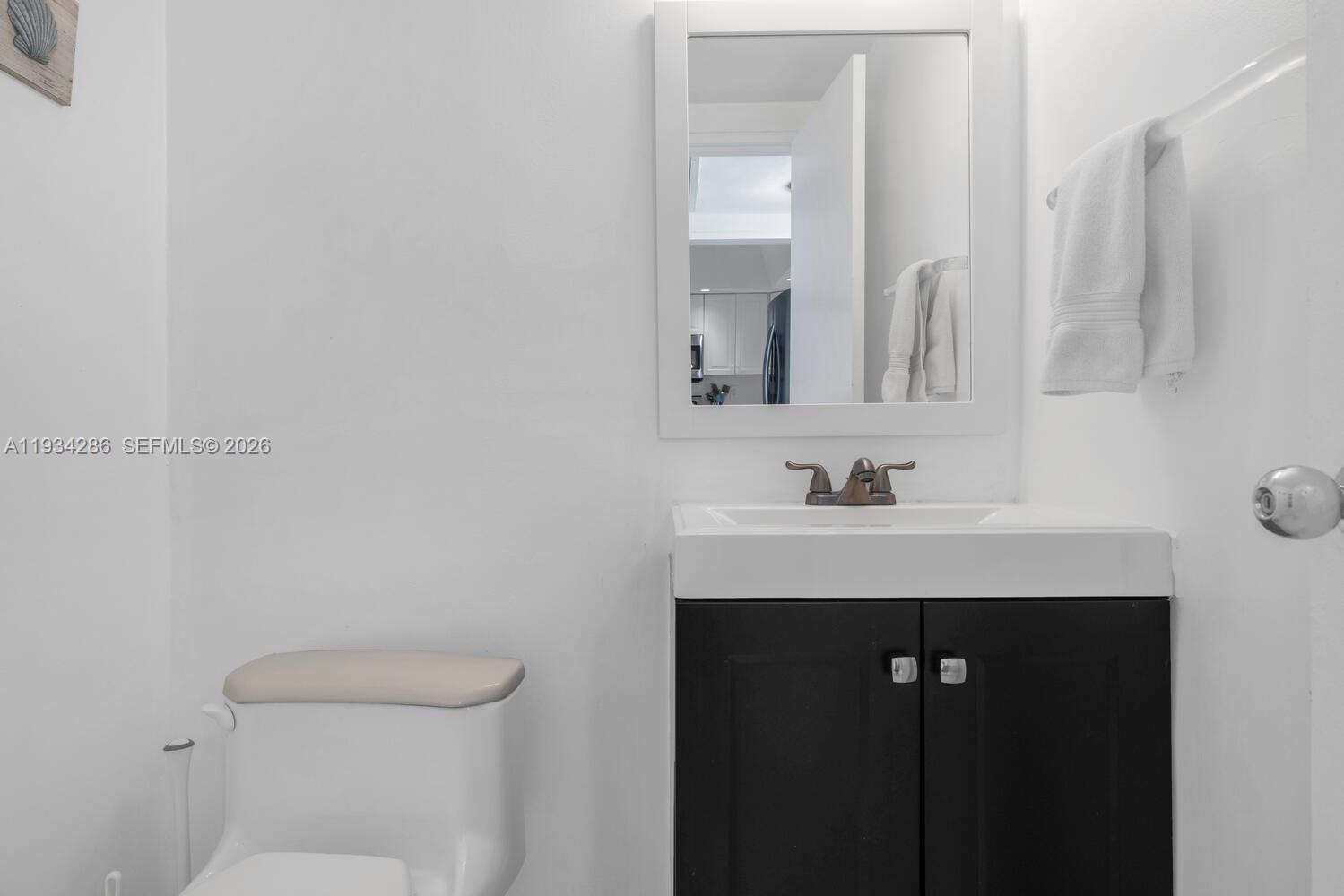 5601 Collins Ave # 1019