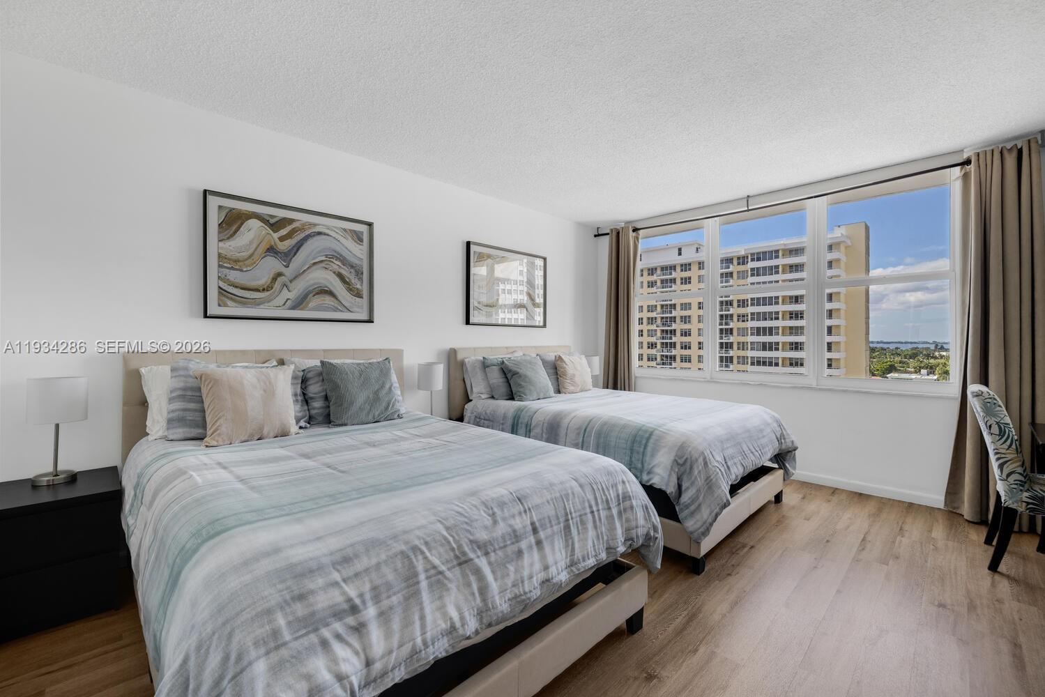 5601 Collins Ave # 1019