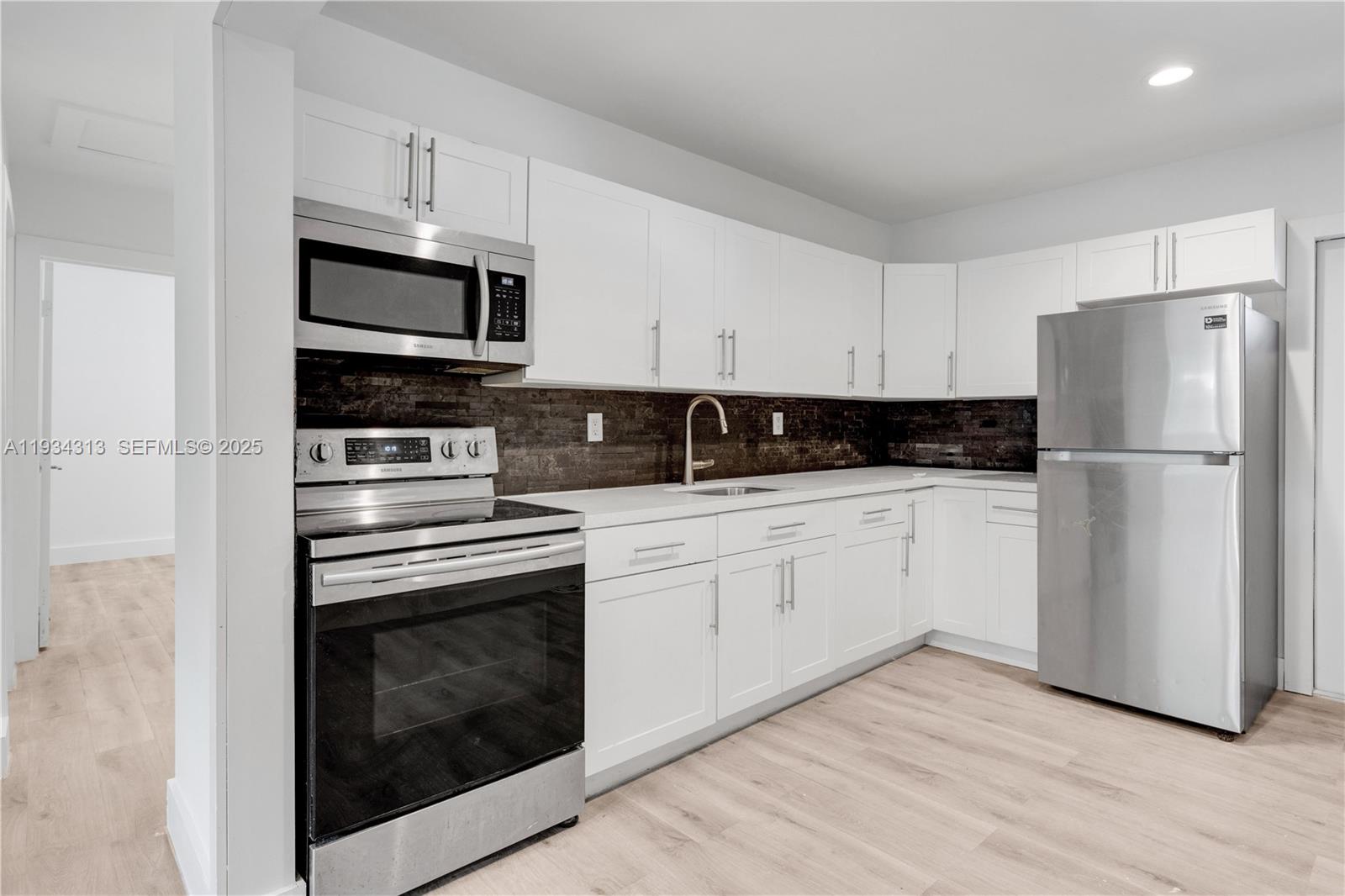 2512 NE 182nd Ter # 1