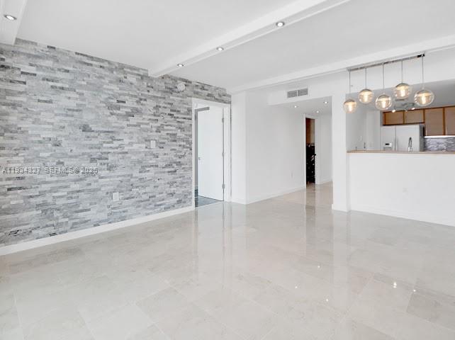 2101 Brickell Ave # 2705