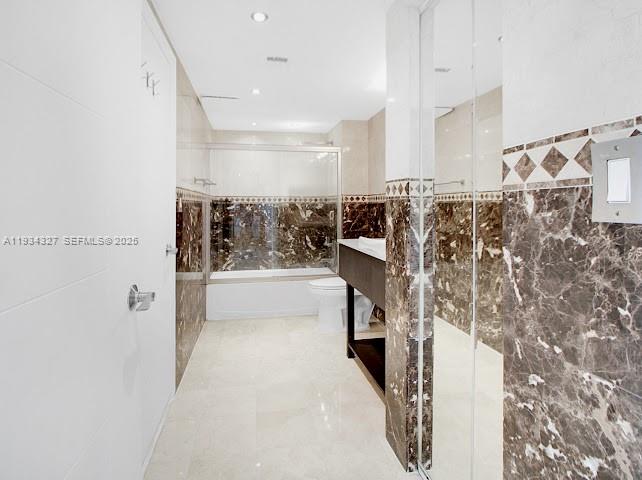 2101 Brickell Ave # 2705