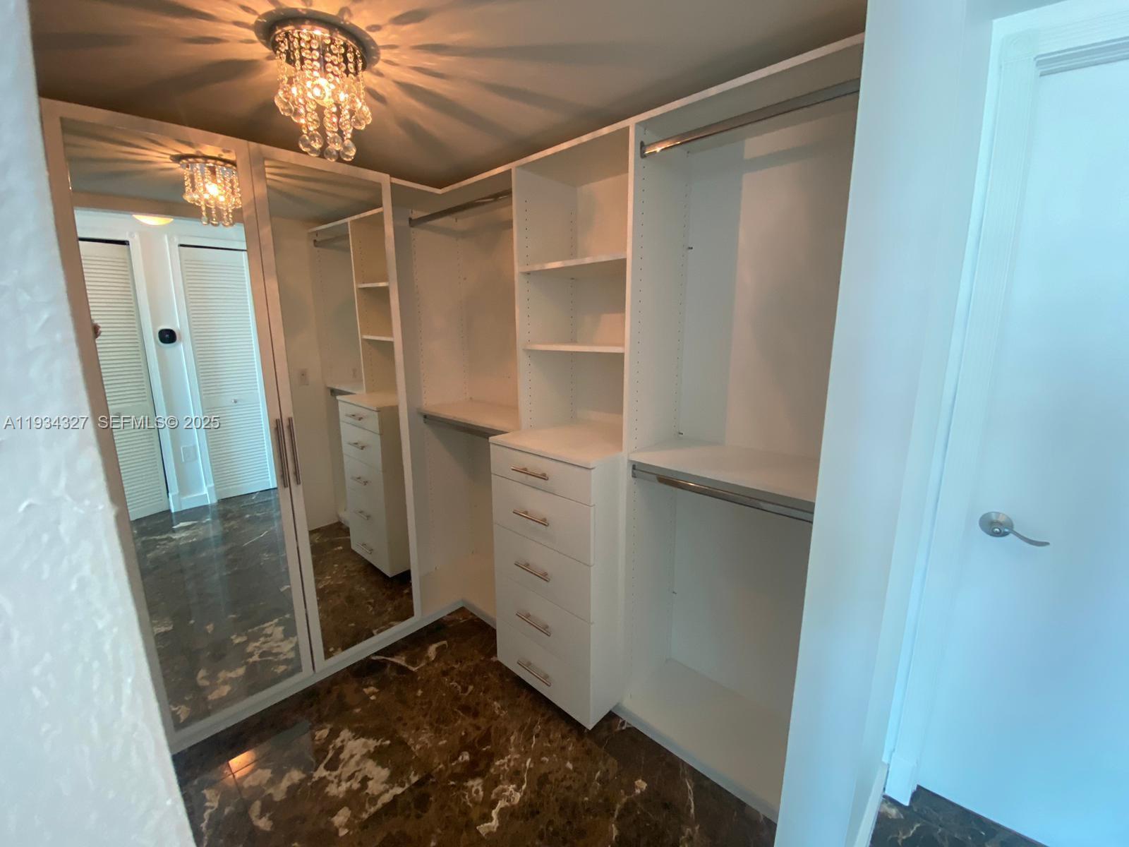 2101 Brickell Ave # 2705