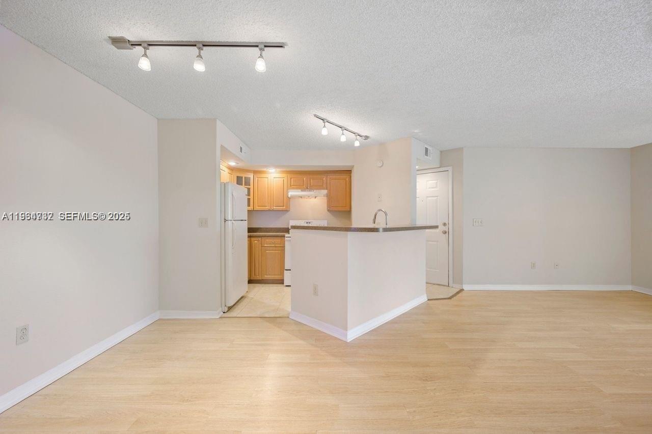 1401 Village Blvd # 127