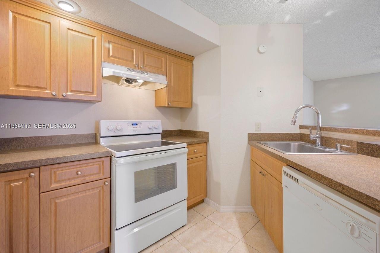 1401 Village Blvd # 127
