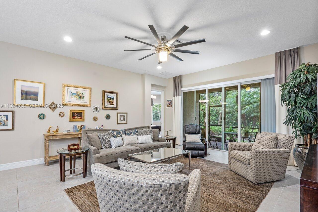 8205 Boulder Mountain Ter