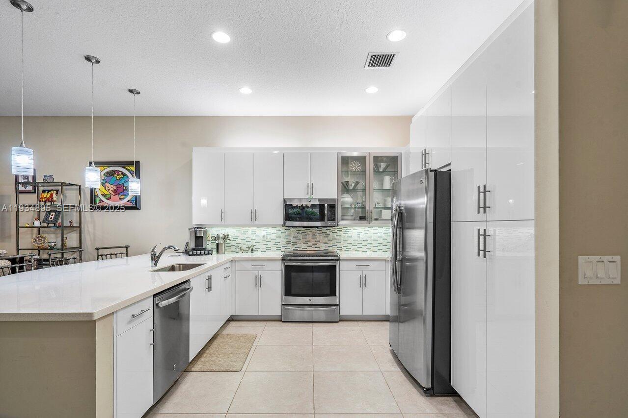 8205 Boulder Mountain Ter