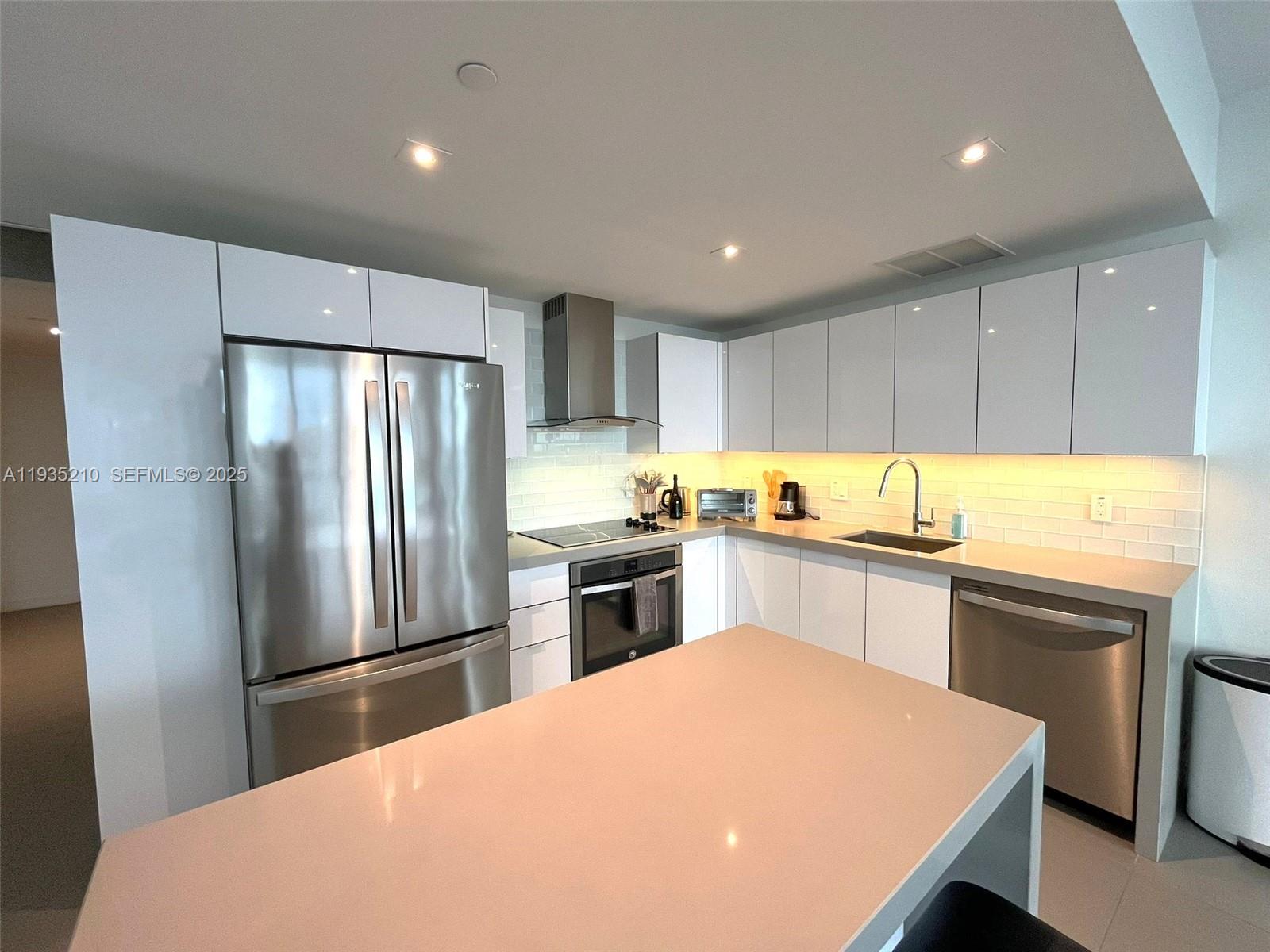 1600 NE 1st Ave # 3606