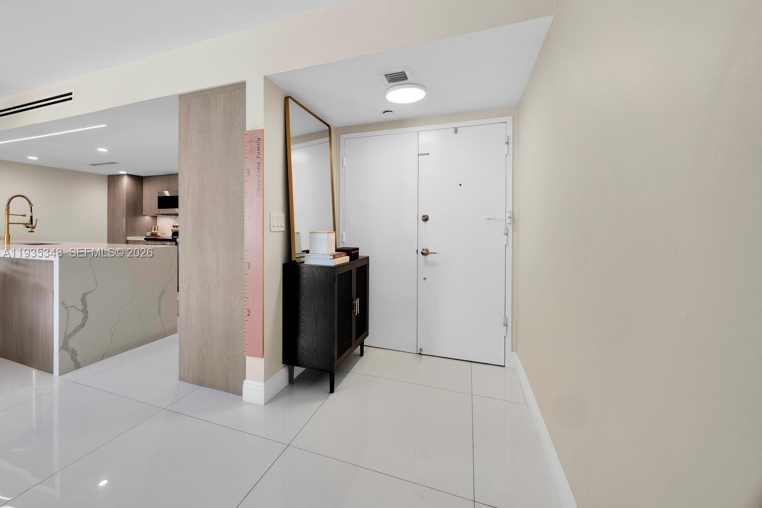 155 Ocean Lane Dr # 413