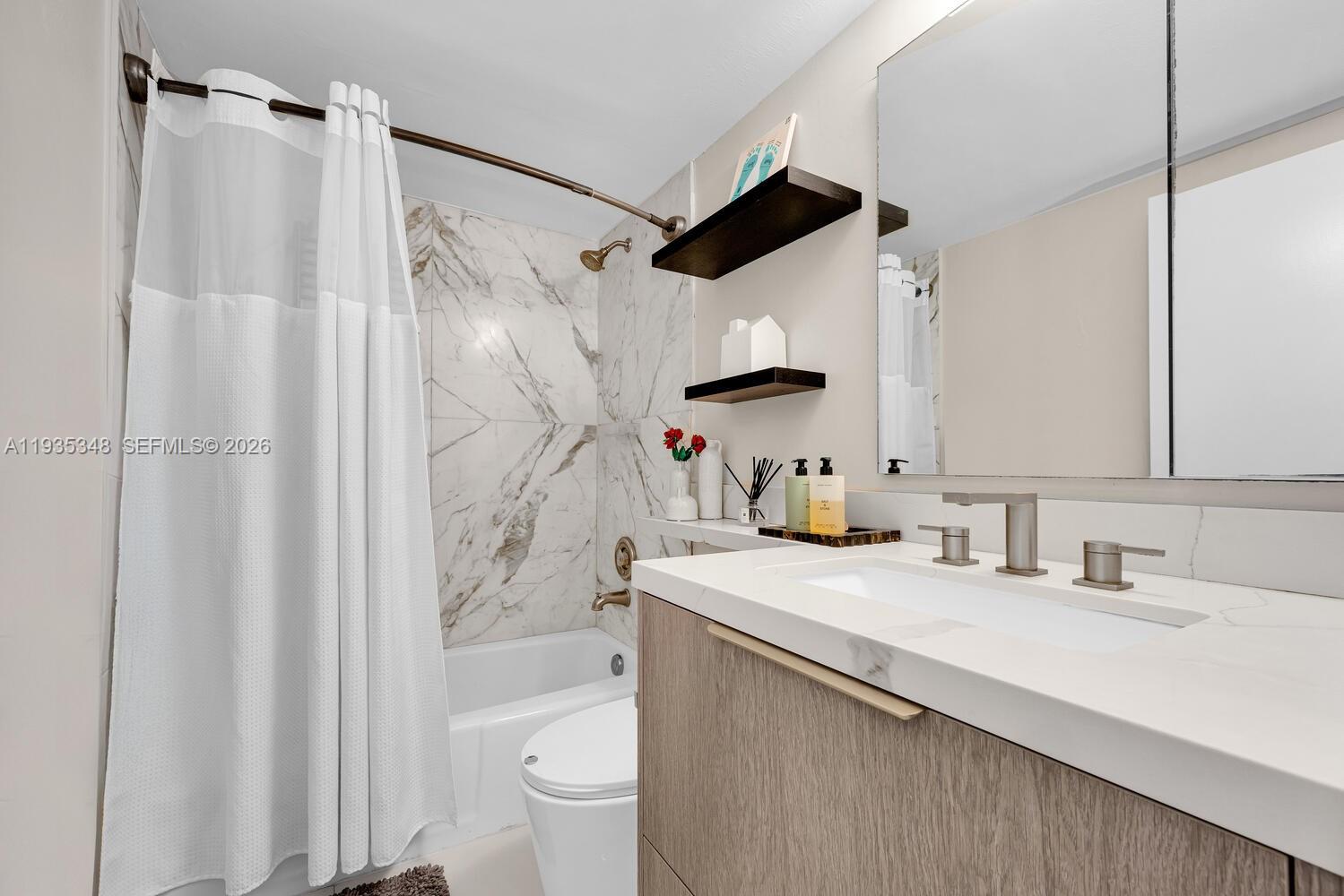 155 Ocean Lane Dr # 413