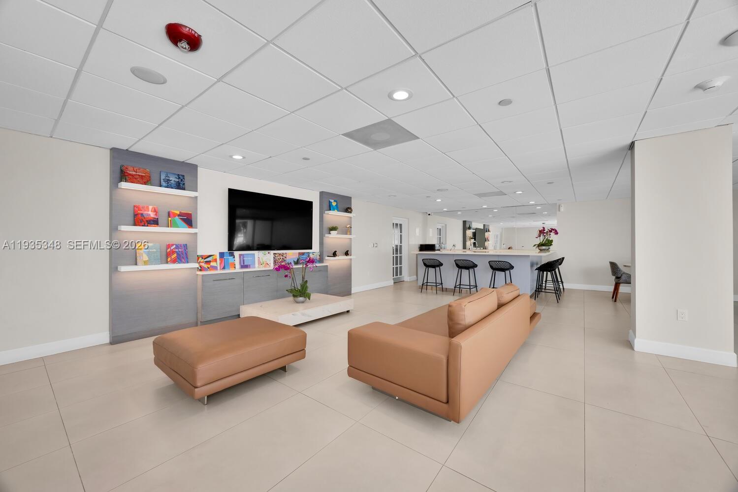 155 Ocean Lane Dr # 413