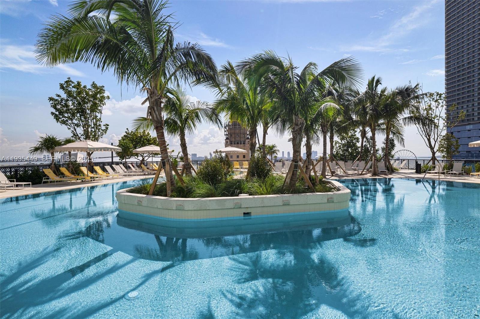 159 NE 6th St # 4415