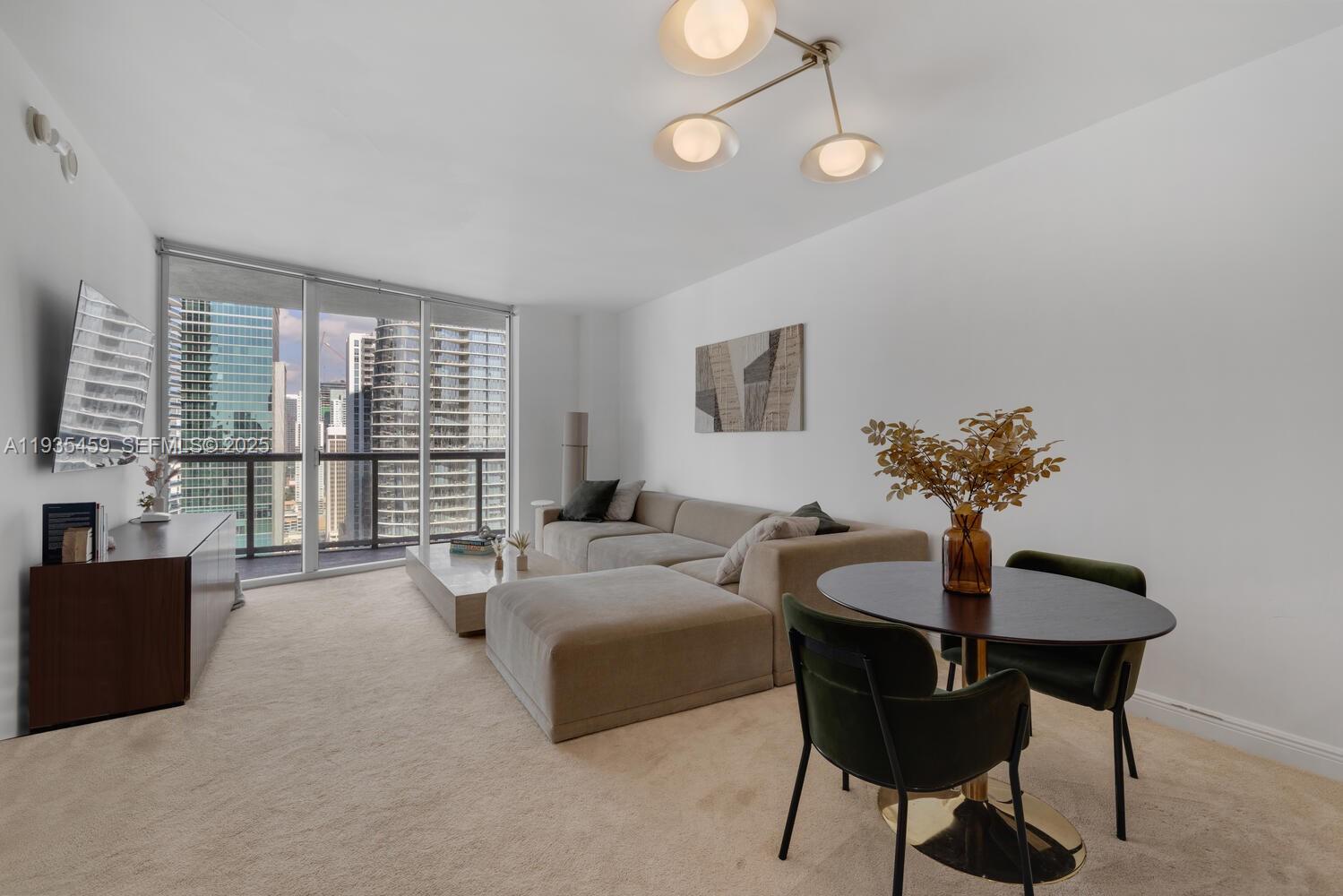 475 Brickell Ave # 3314