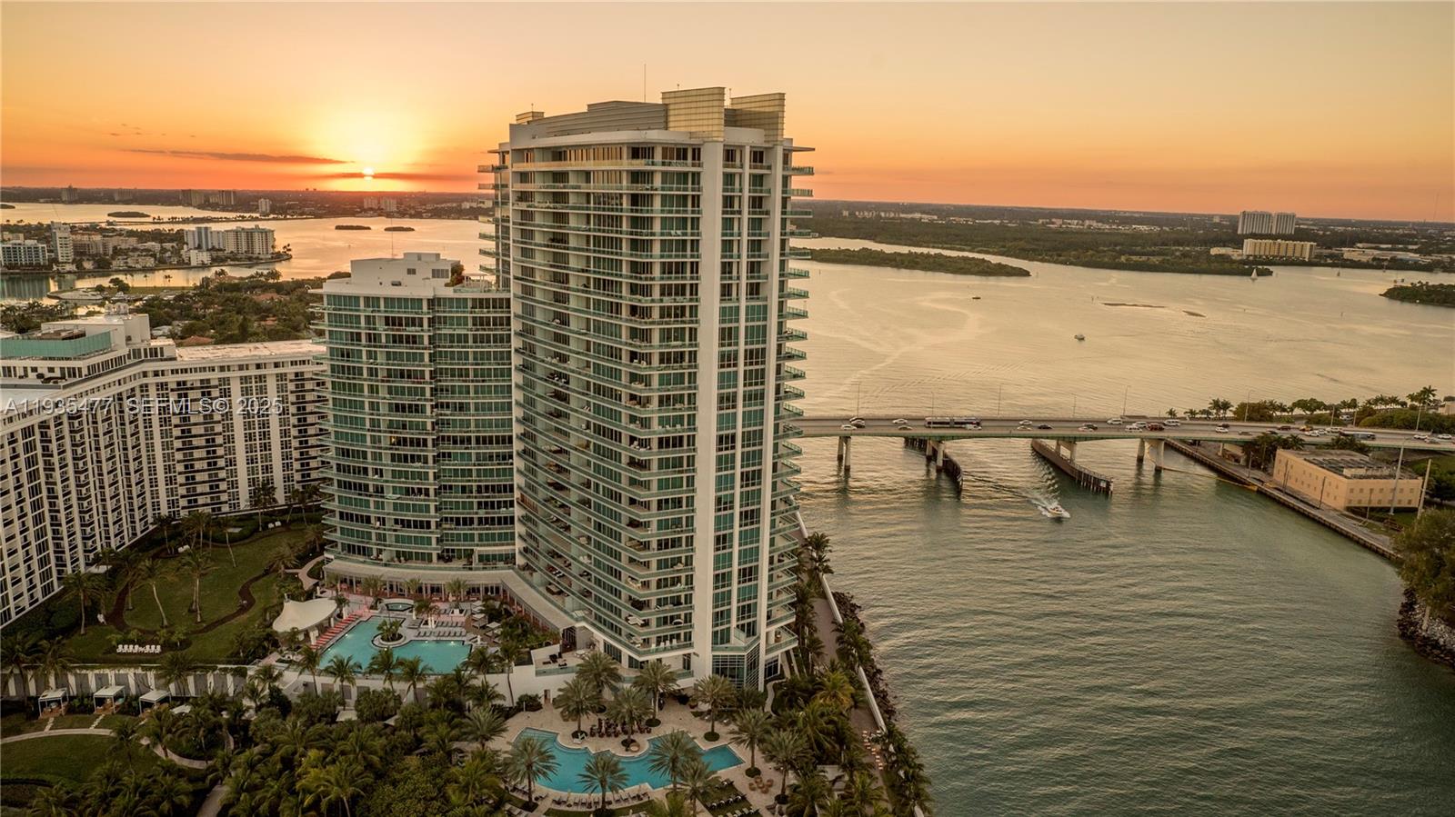 10295 Collins Ave # 803