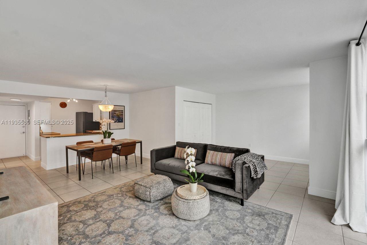 1228 West Ave # 803