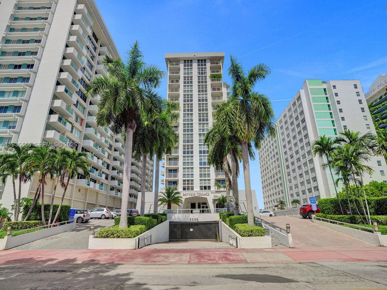 1228 West Ave # 803