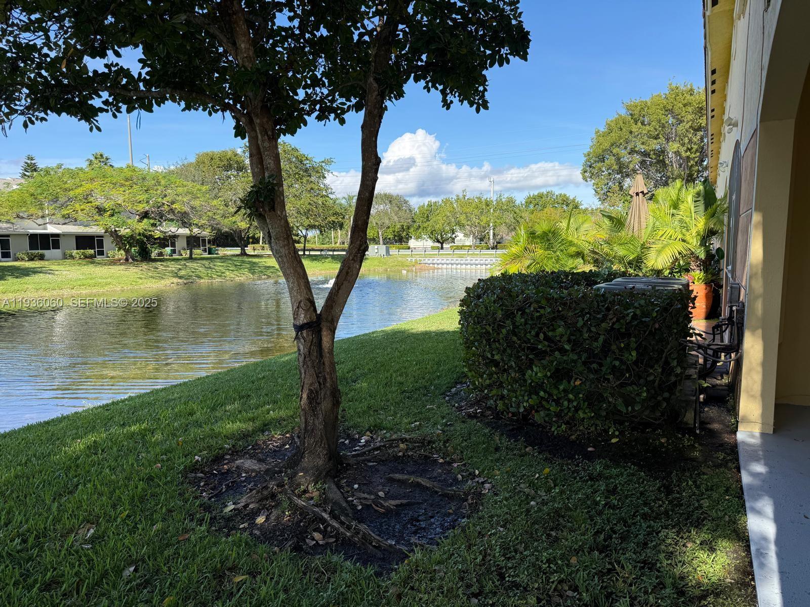 8301 Santa Monica Ter # 0