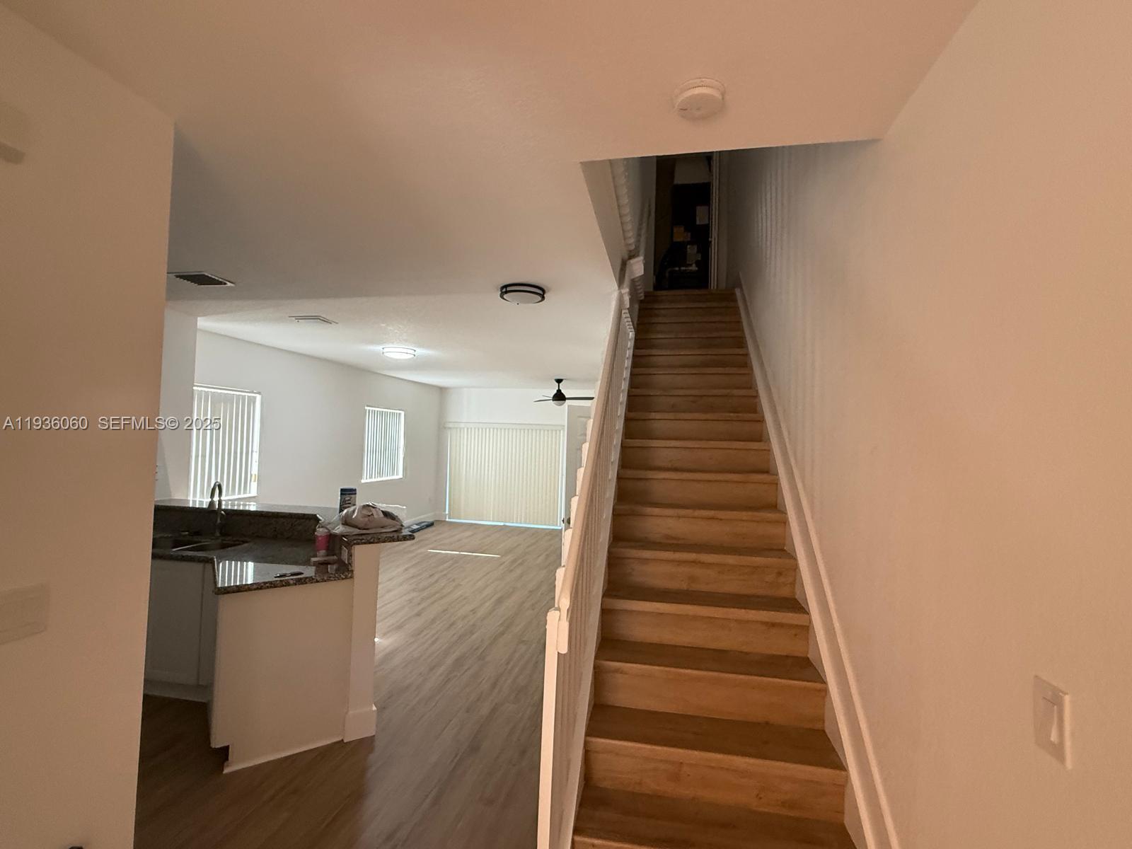 8301 Santa Monica Ter # 0