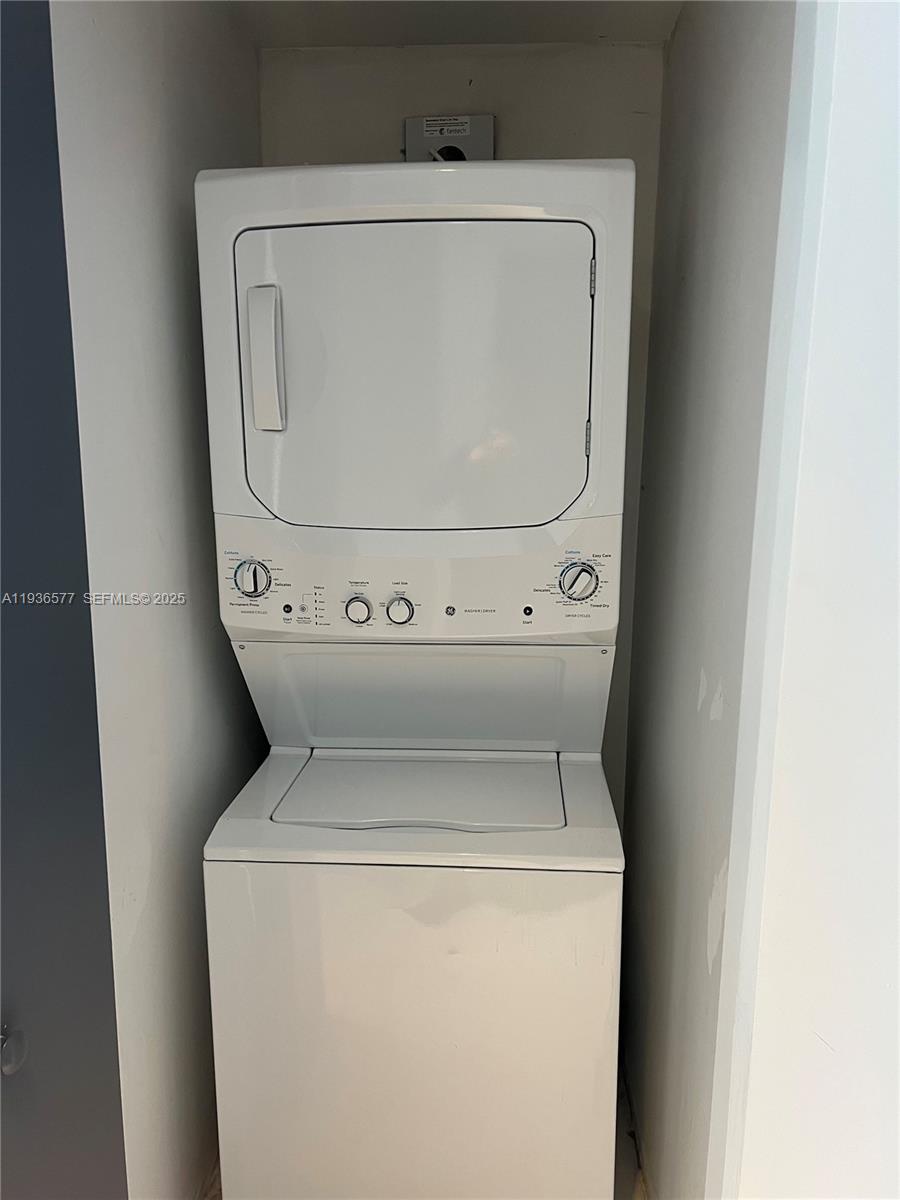 1300 S Miami Ave Unit: 2511