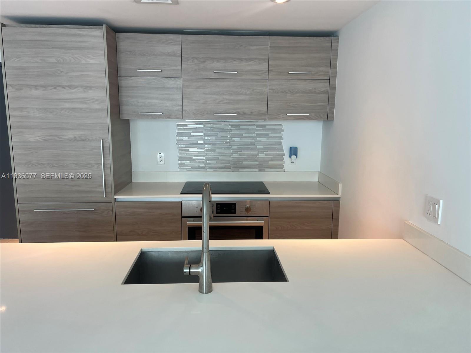 1300 S Miami Ave Unit: 2511