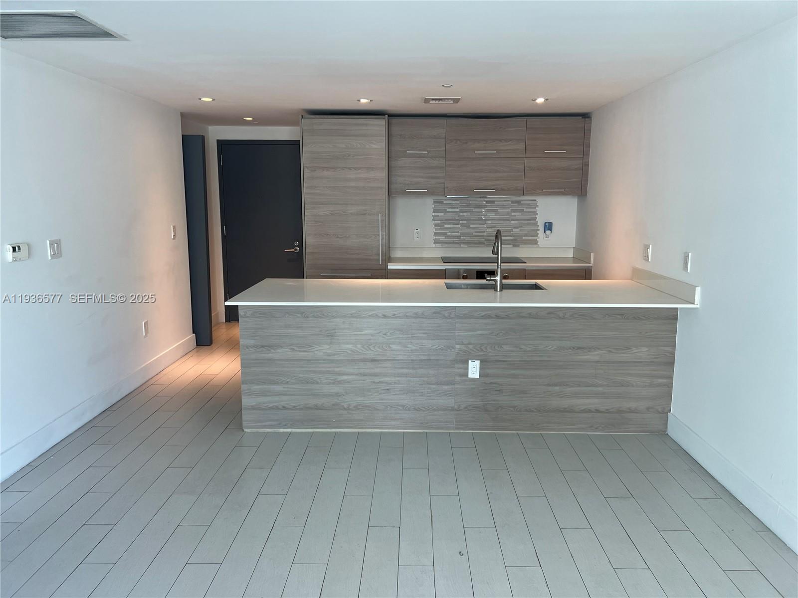 1300 S Miami Ave Unit: 2511