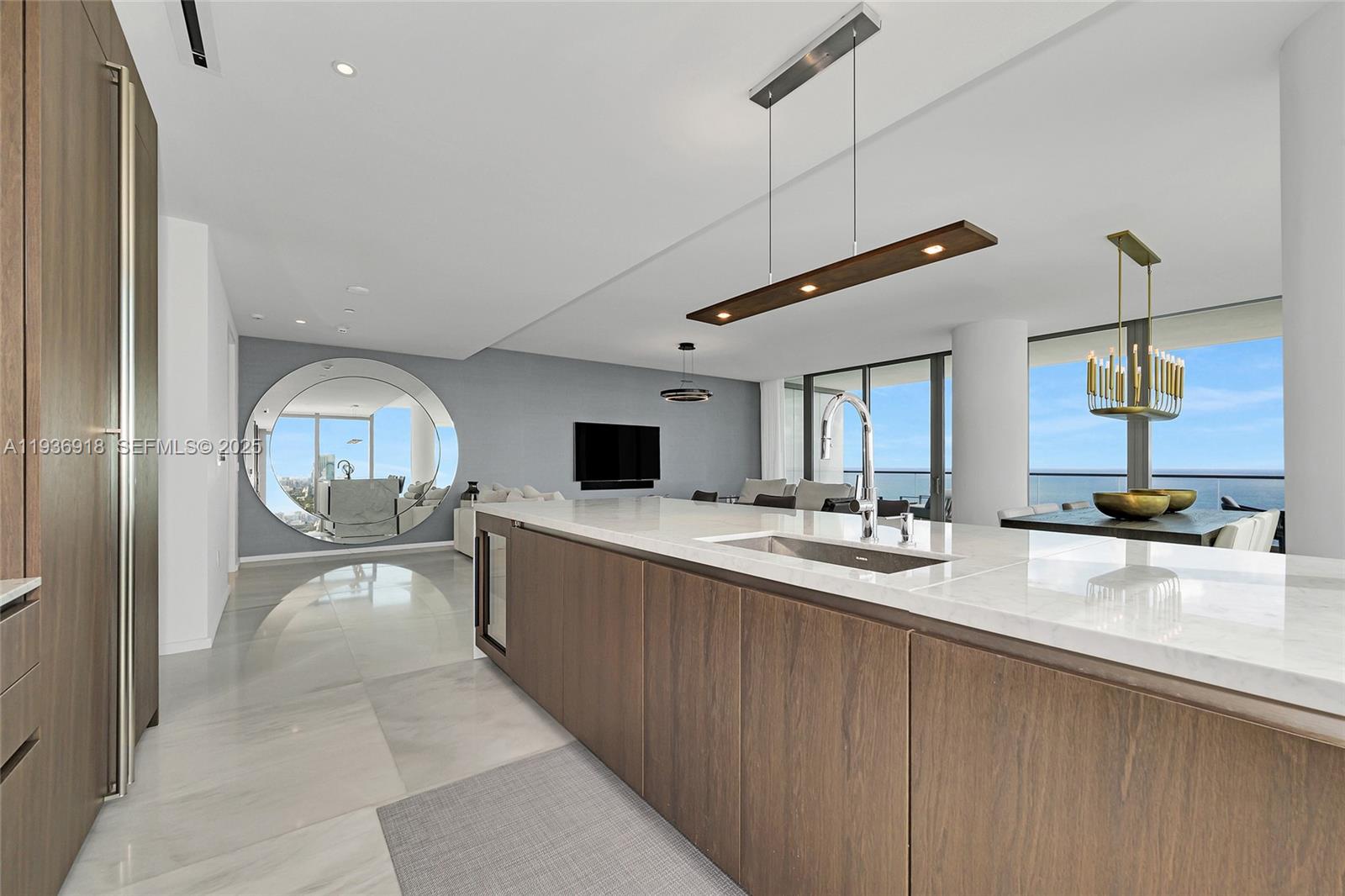 2000 S Ocean Dr # 30B