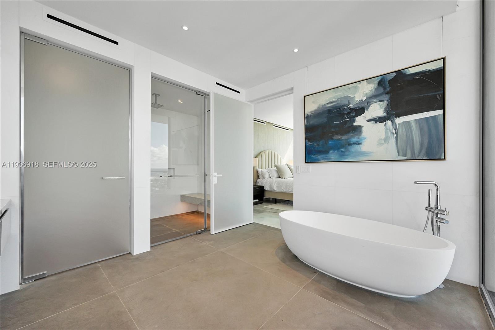 2000 S Ocean Dr # 30B