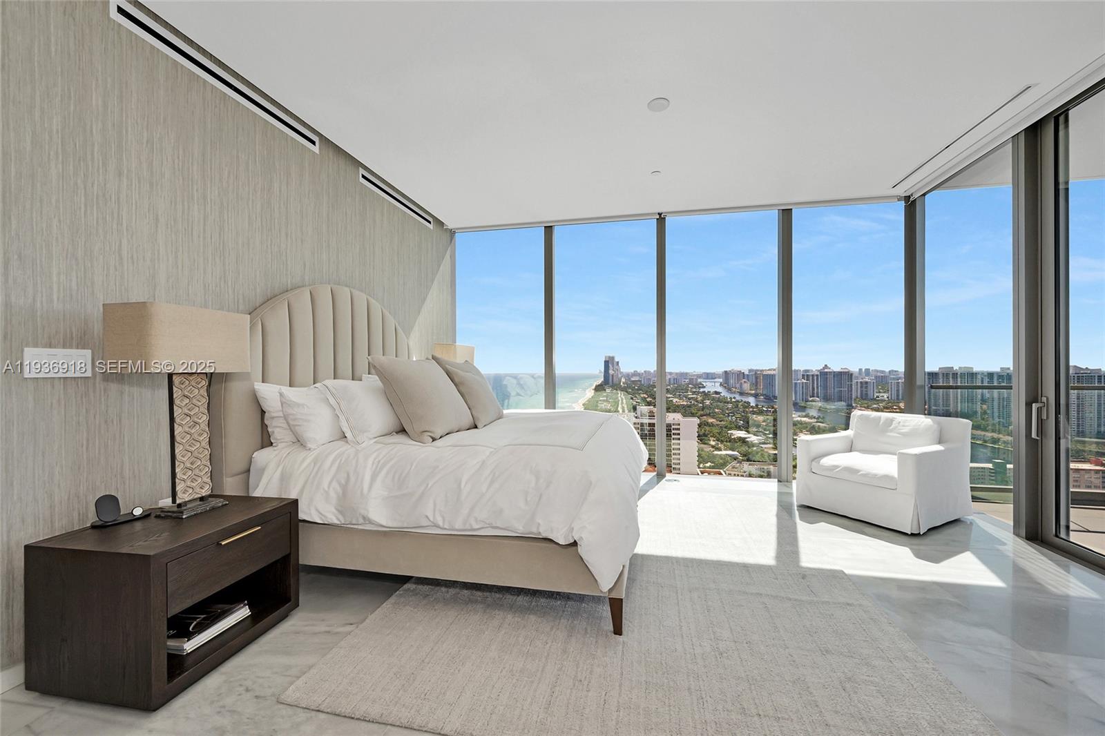 2000 S Ocean Dr # 30B