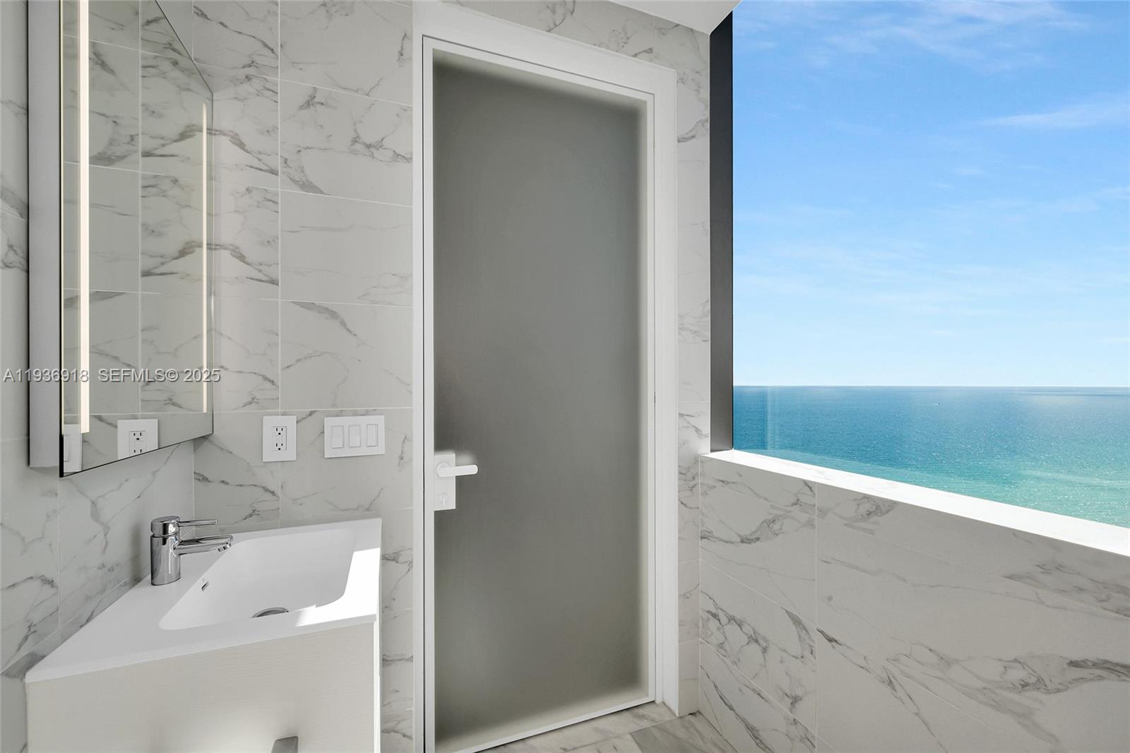 2000 S Ocean Dr # 30B