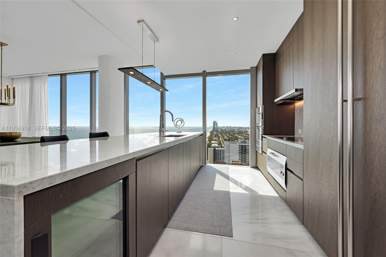 2000 S Ocean Dr # 30B