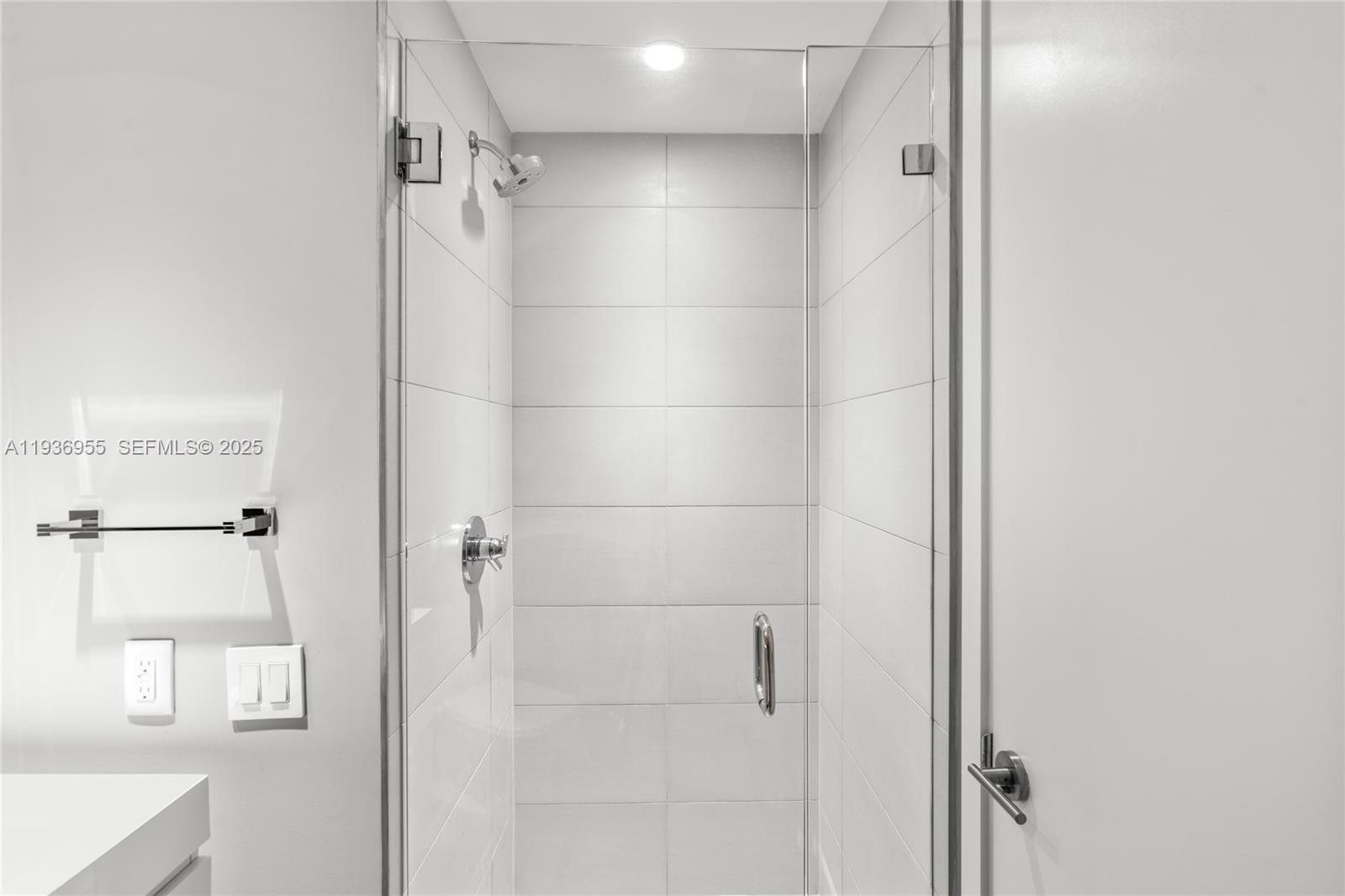 2900 NE 7th Ave # 1402