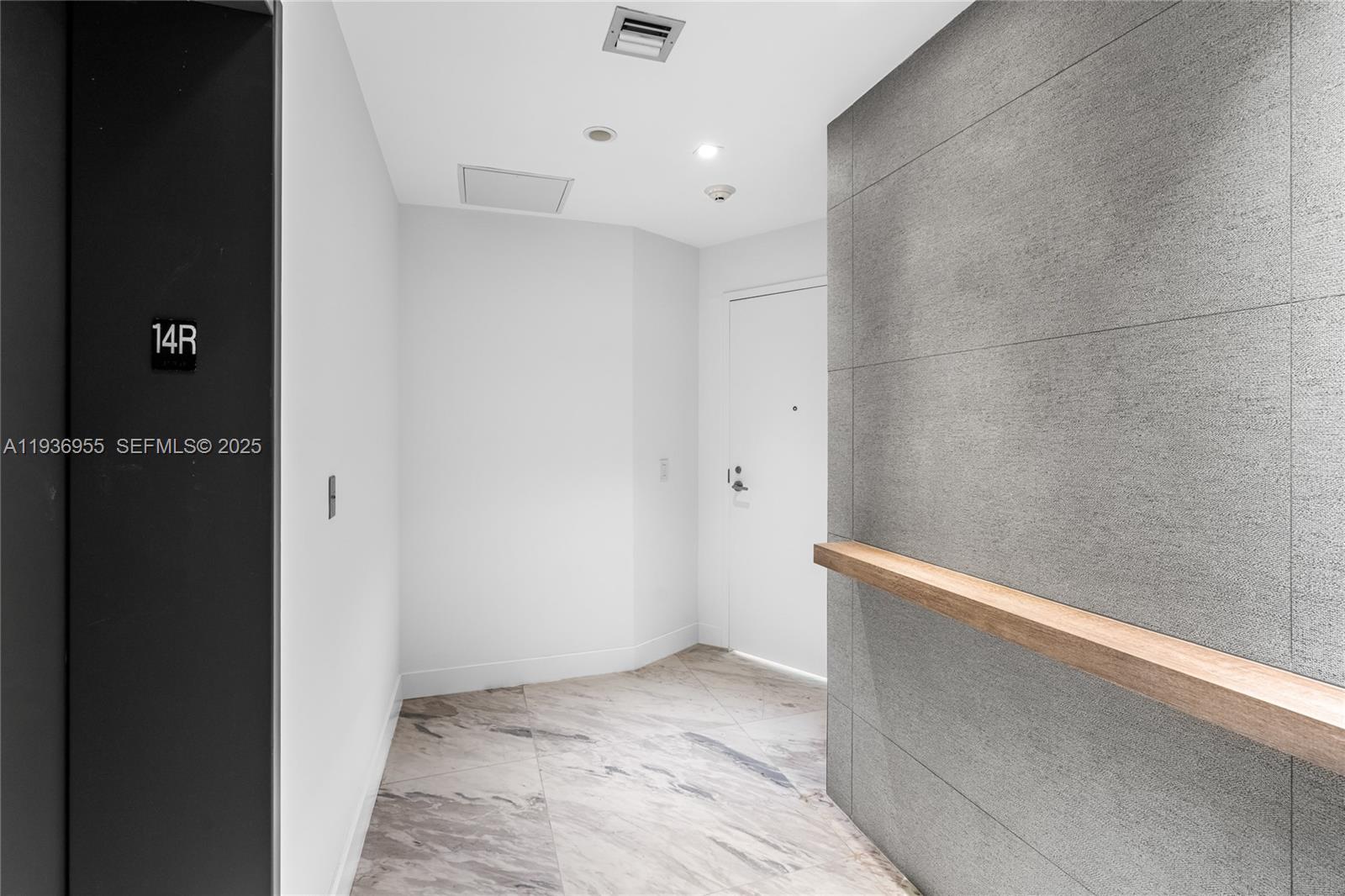 2900 NE 7th Ave # 1402