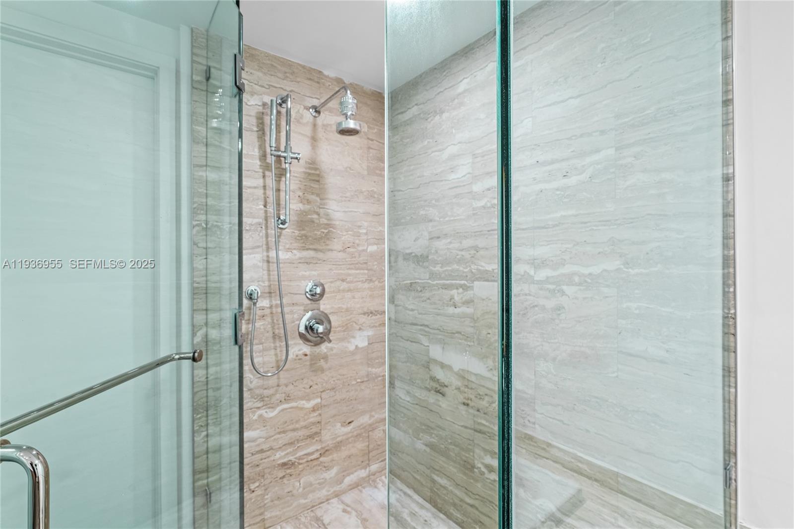 2900 NE 7th Ave # 1402