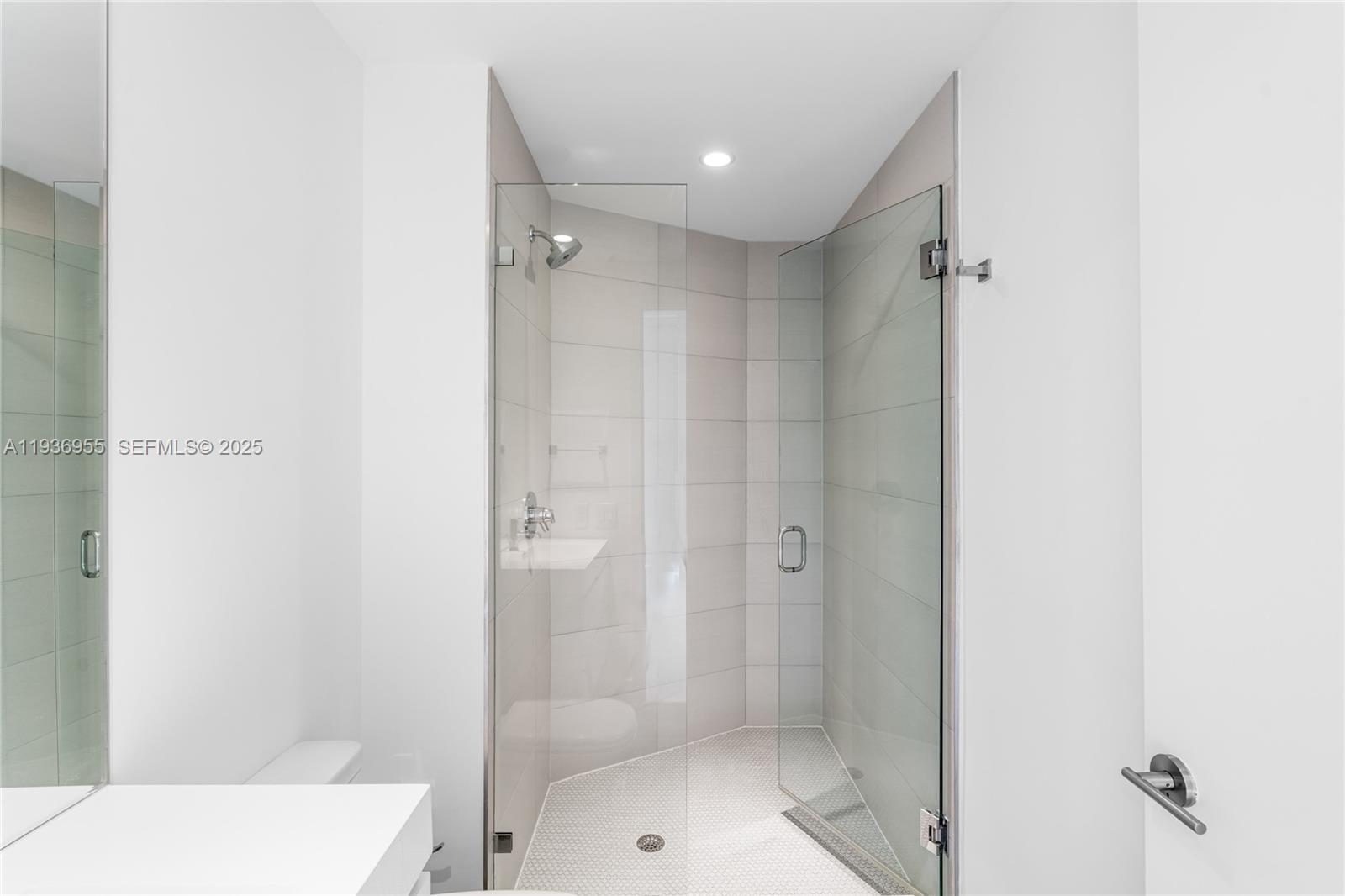 2900 NE 7th Ave # 1402