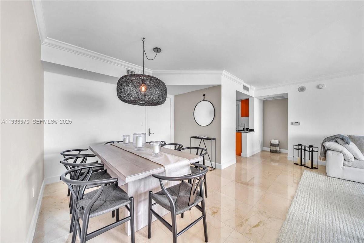 18911 Collins Ave # 2802