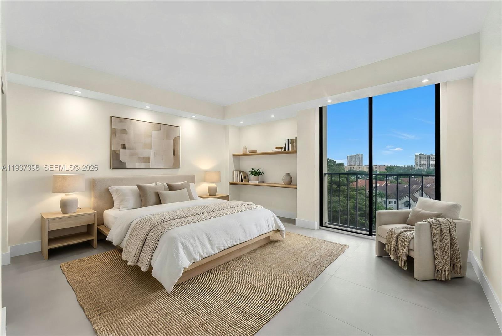 19355 Turnberry Way # 4K