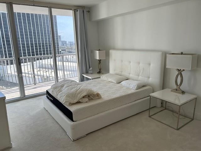 1750 N Bayshore Dr # 1812