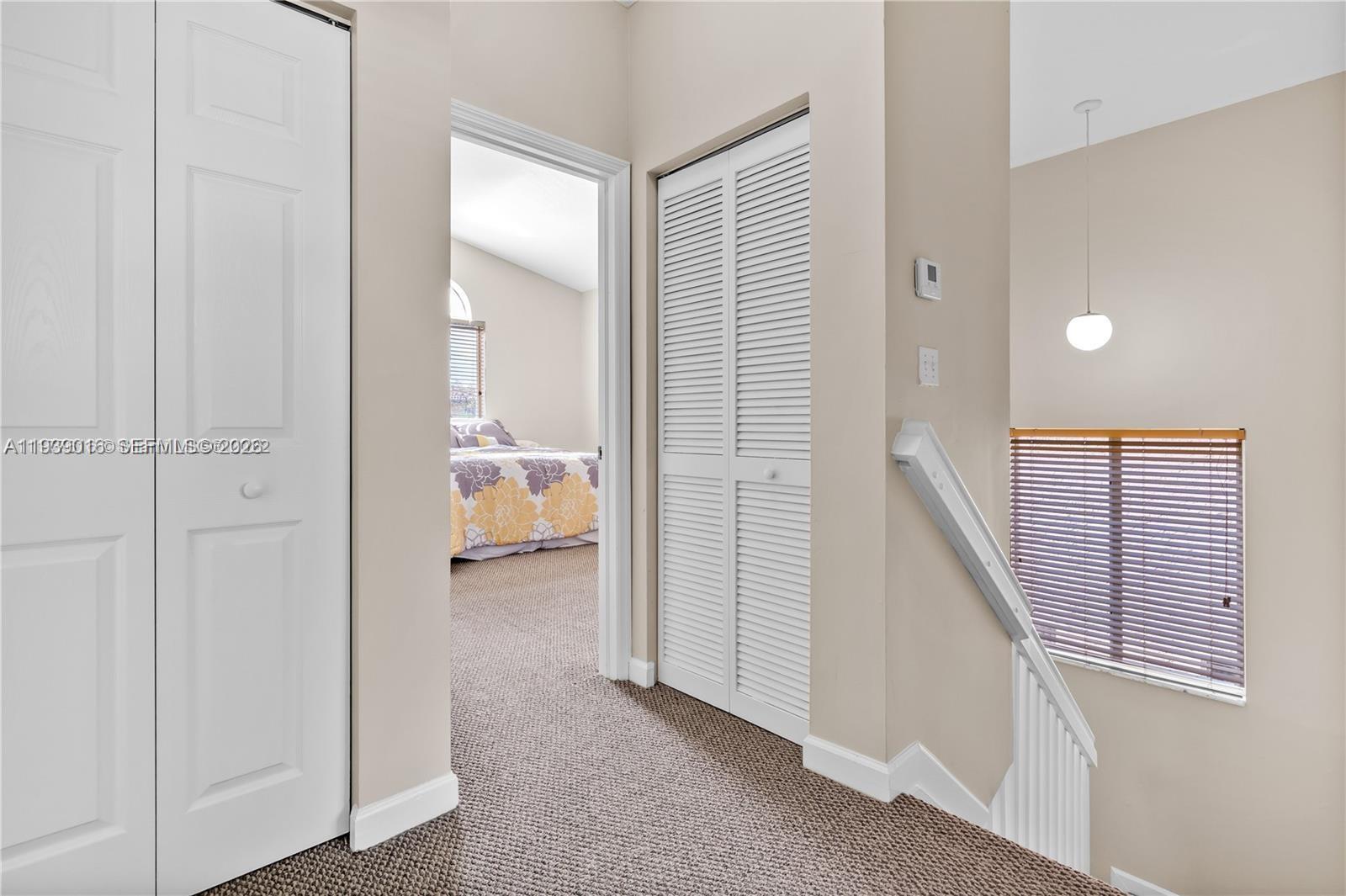 1081 NE 41st Ter