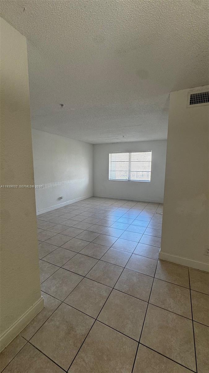 4251 NW 5th St # 257