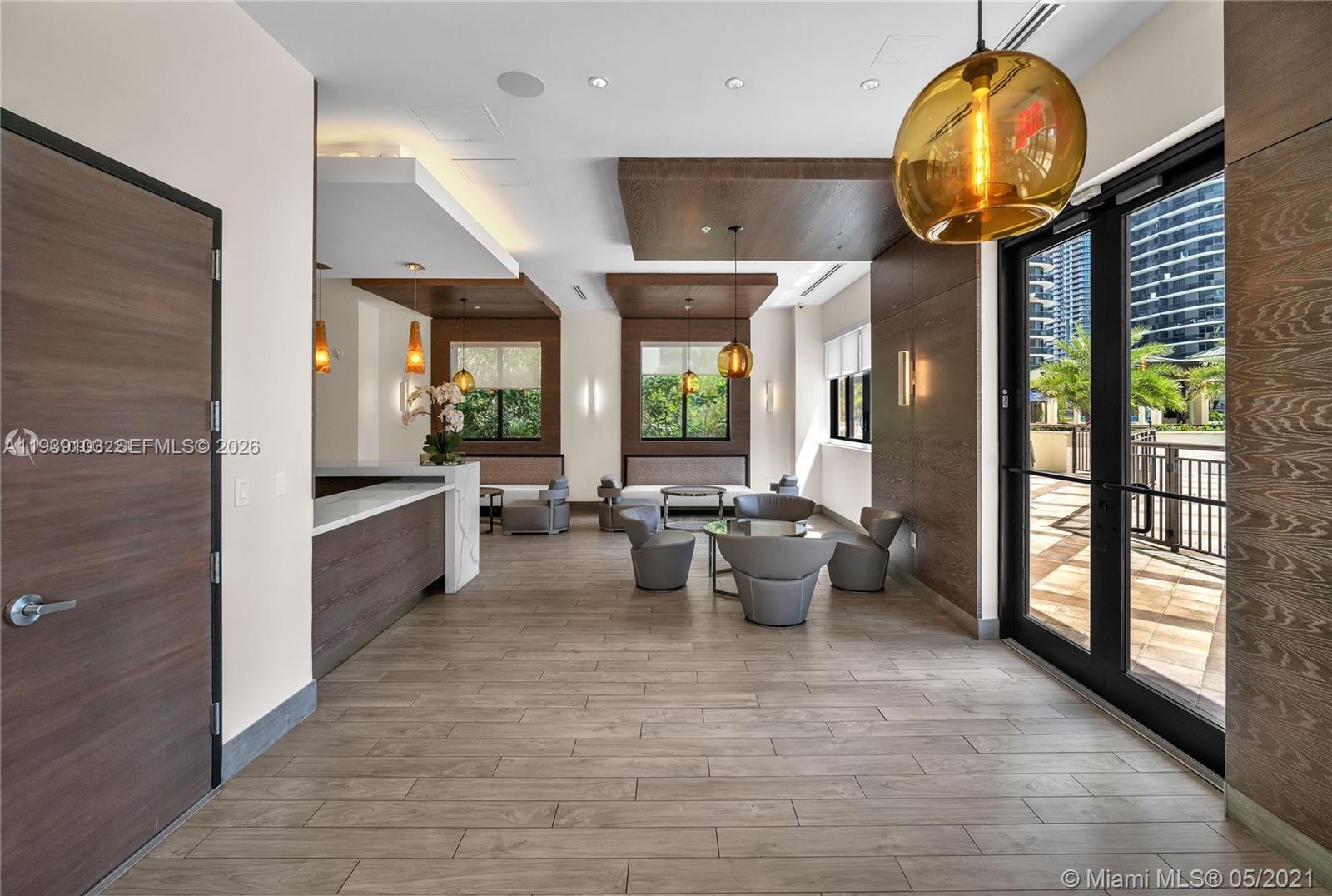 999 SW 1st Ave # 2703