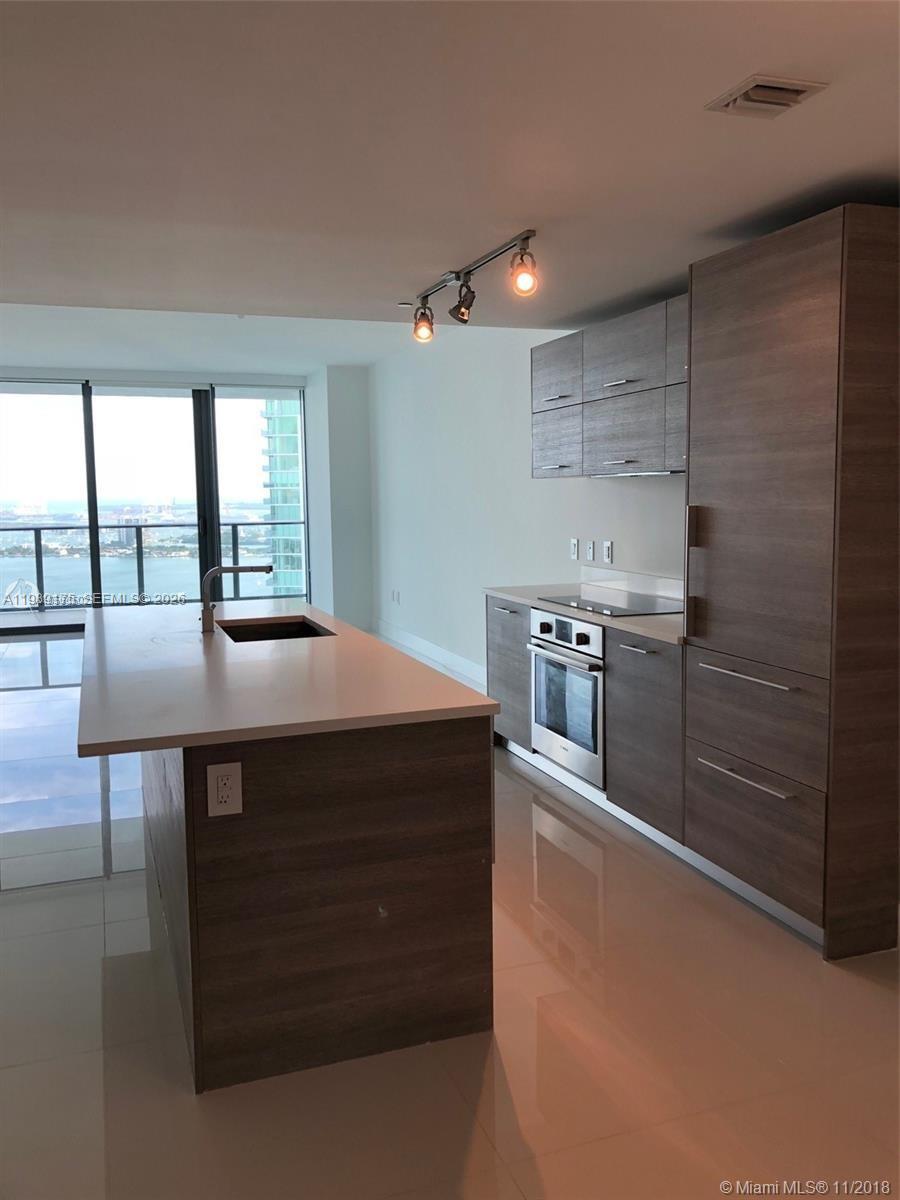 650 NE 32 Street # 4503