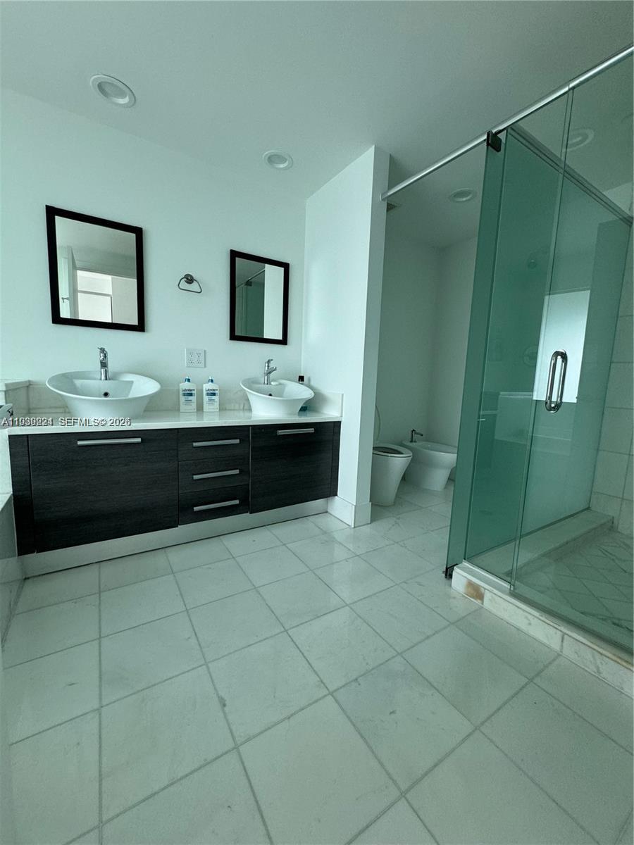 2950 NE 188 ST # 344