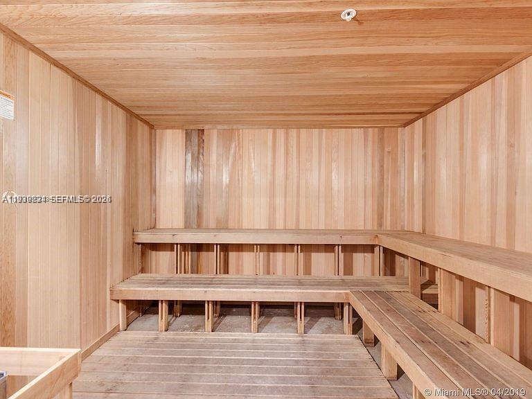 2950 NE 188 ST # 344