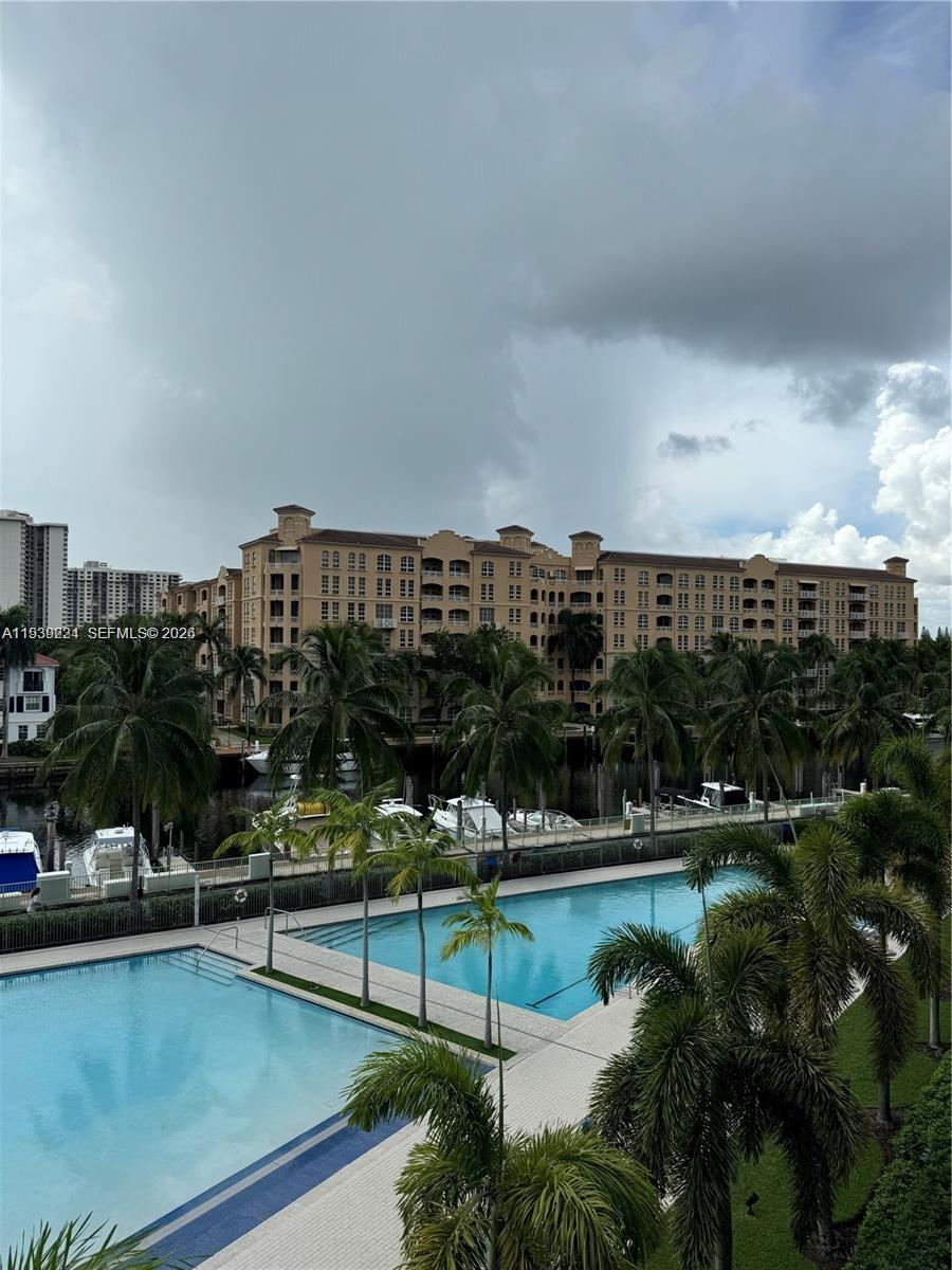 2950 NE 188 ST # 344