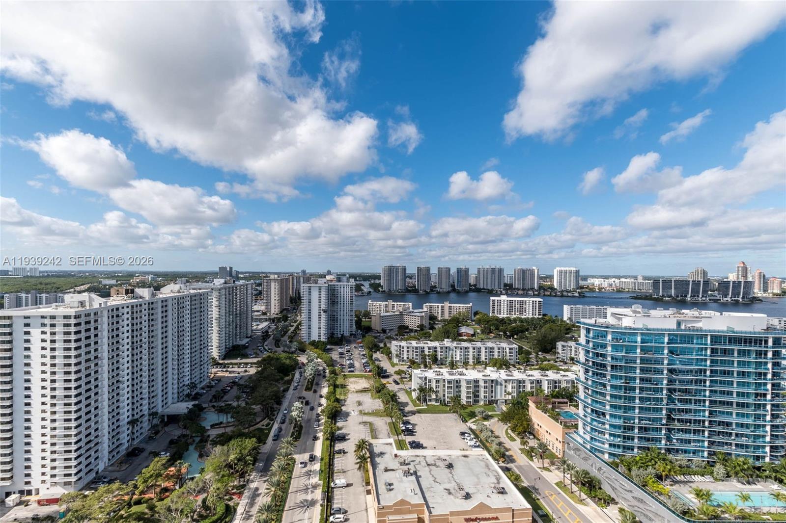 17475 Collins Ave # 2003