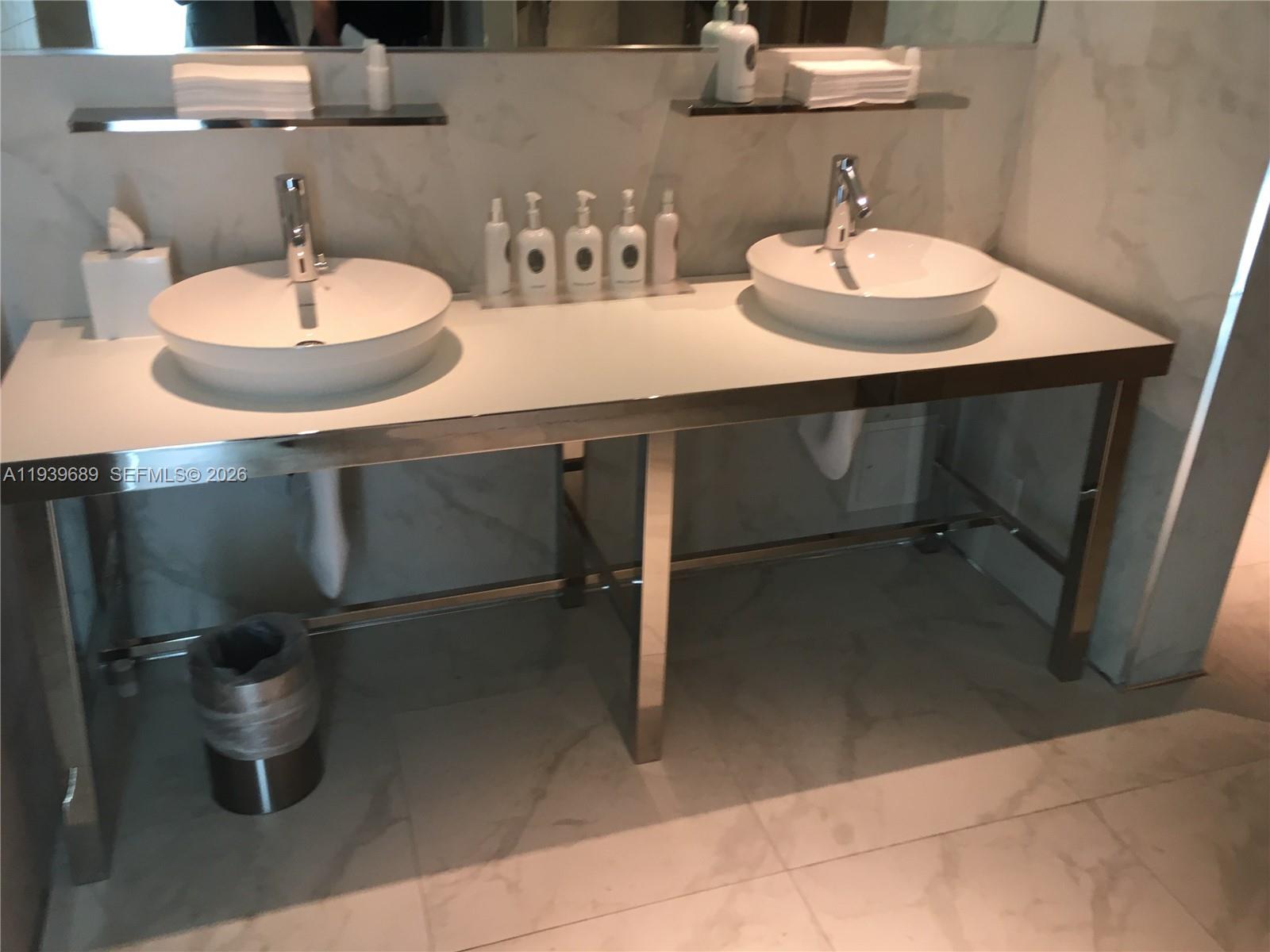 1300 S MIAMI AVE Unit: 4303