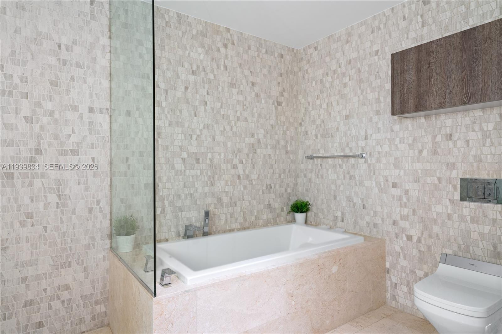 88 SW 7 Street # 3403