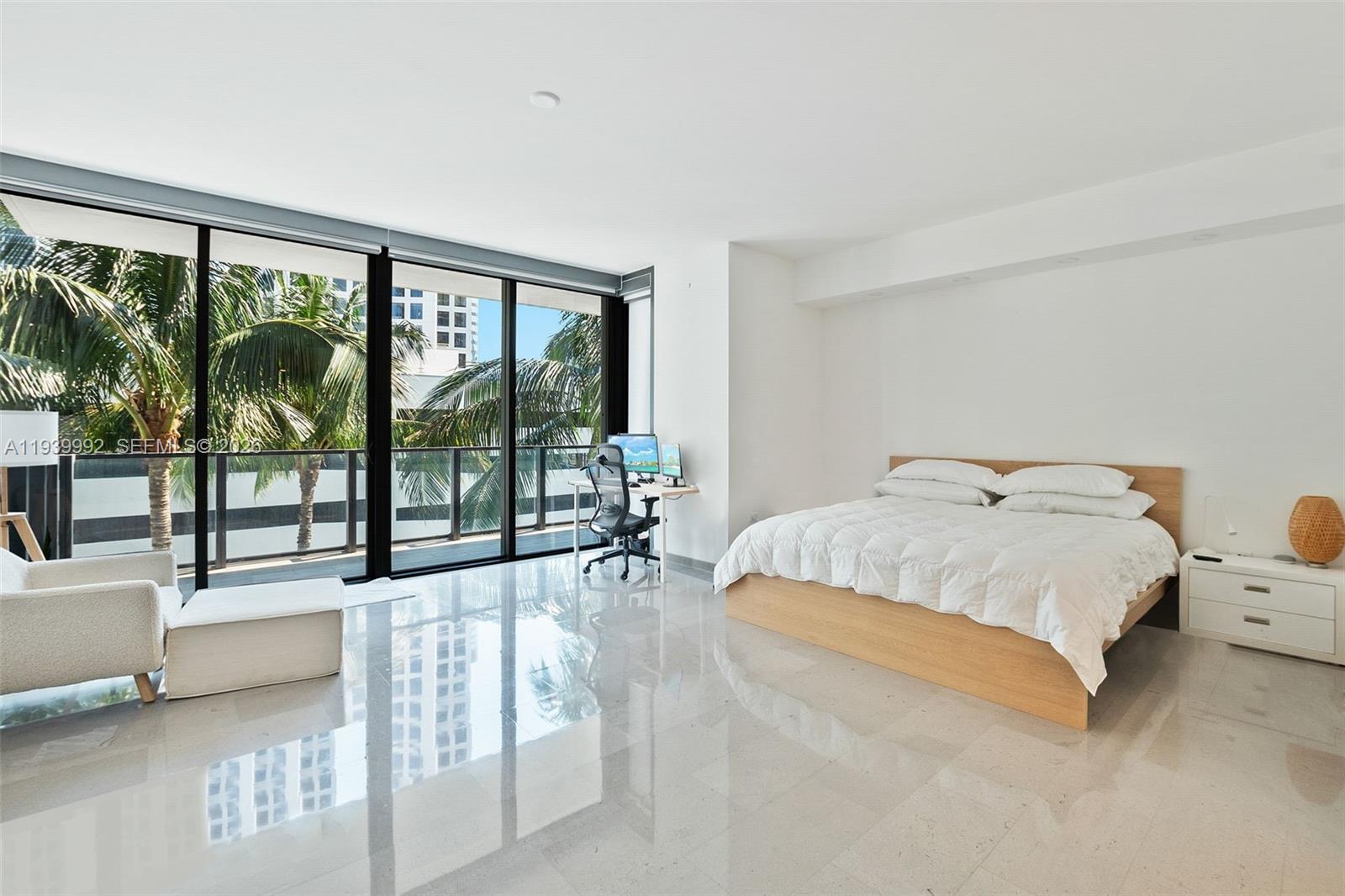 68 SE 6th Street # 805