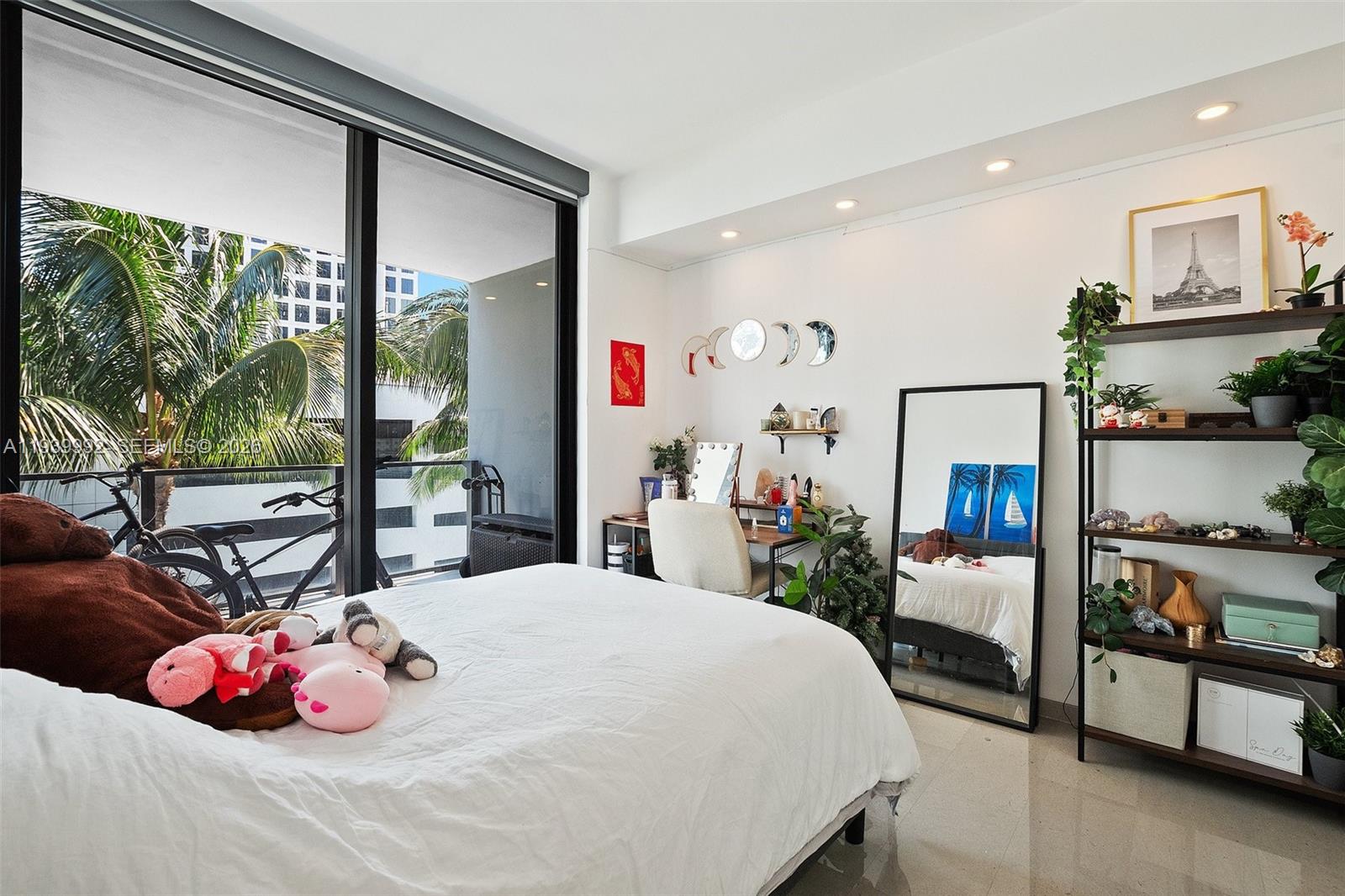 68 SE 6th Street # 805